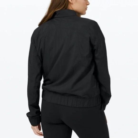 Lululemon Bombs Away Jacket / reversible - Picture 3 of 8